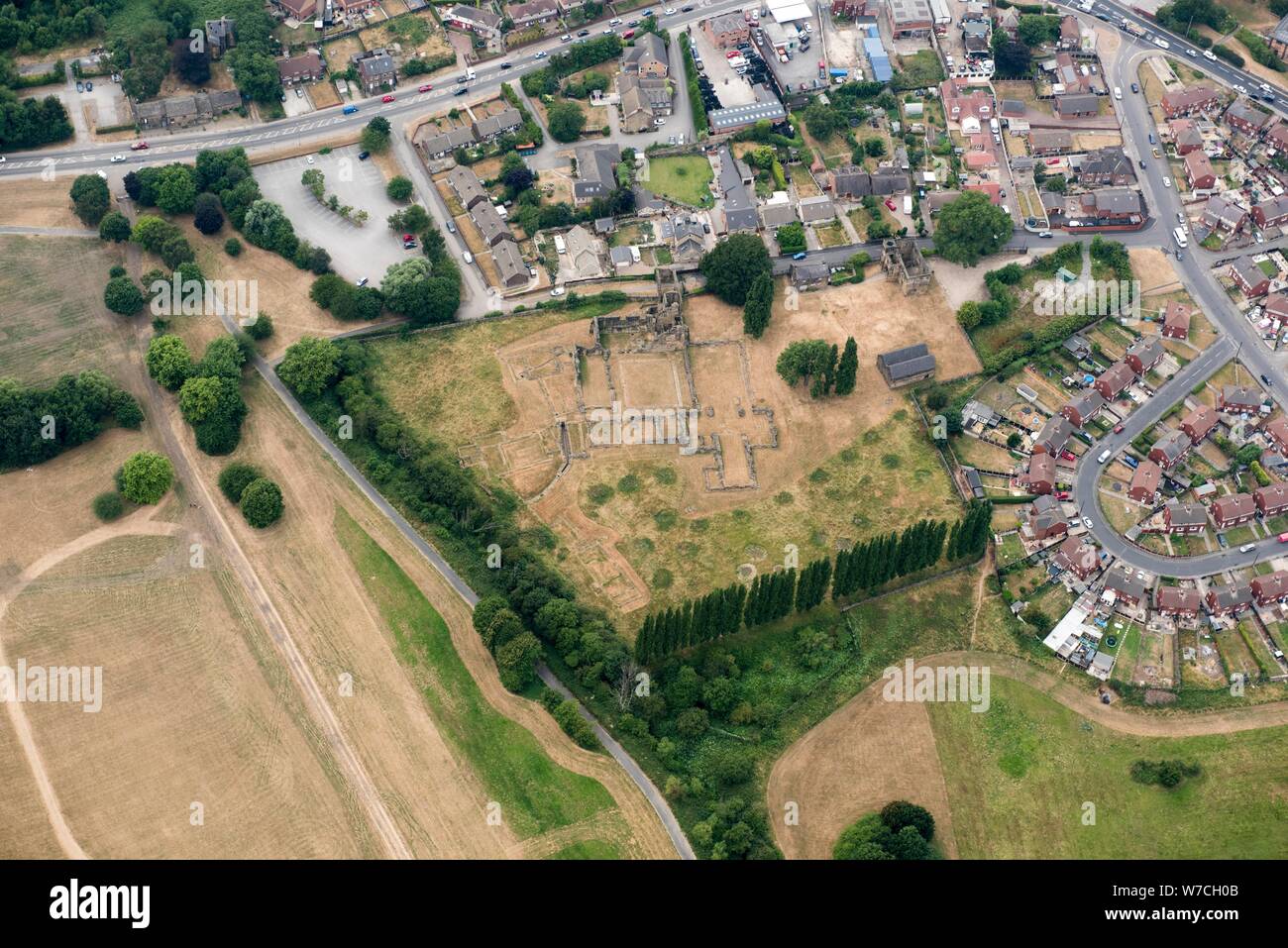 Ruinen von Monk Bretton Priory, in der Nähe von Barnsley, South Yorkshire, 2018. Schöpfer: Historisches England Fotograf. Stockfoto