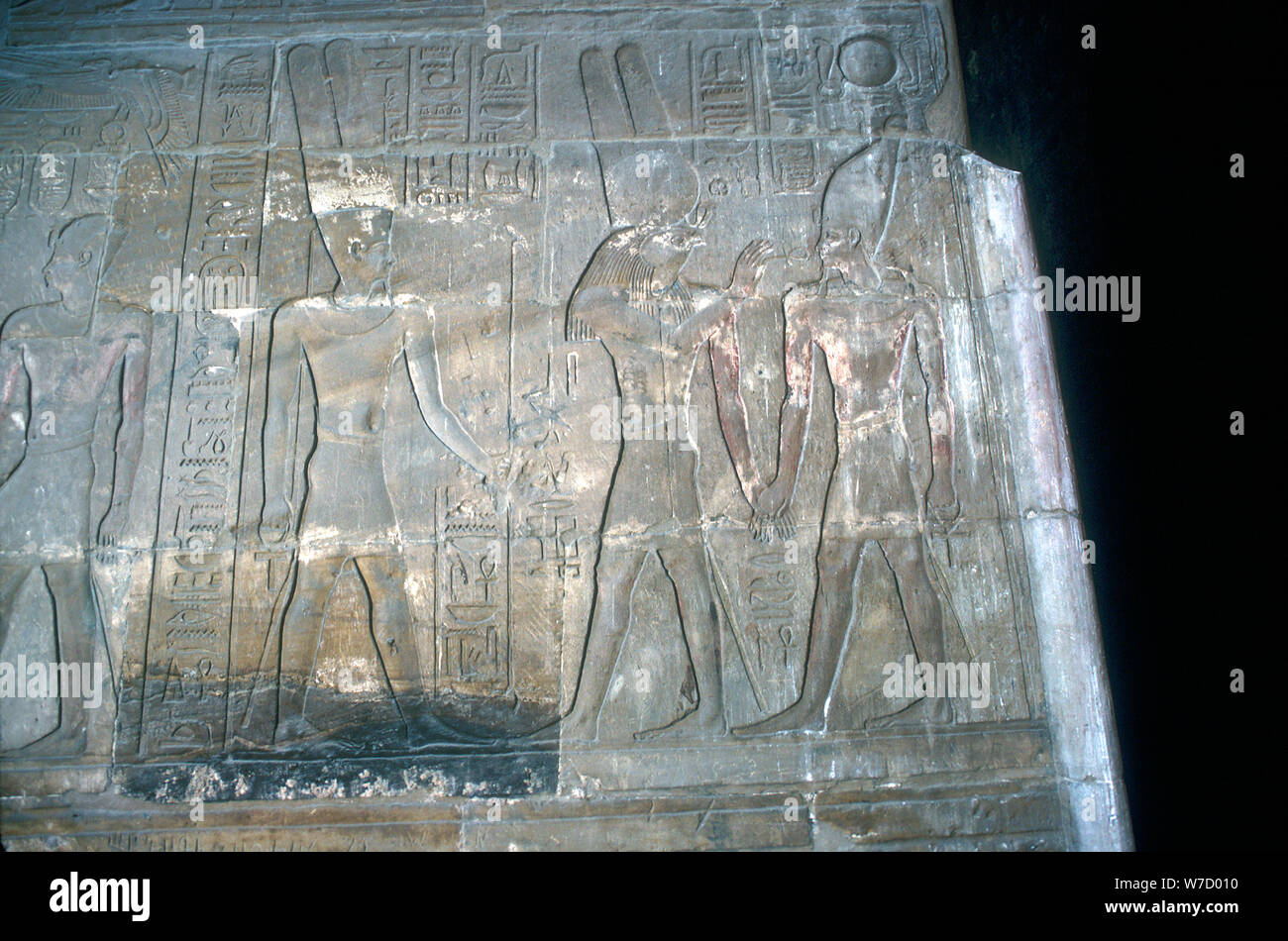 Linderung von Alexander der Große vor Amun-Ra, Tempel der Heiligen zu Amun, Mut und Khons, Luxor, Ägypten. Artist: Unbekannt Stockfoto