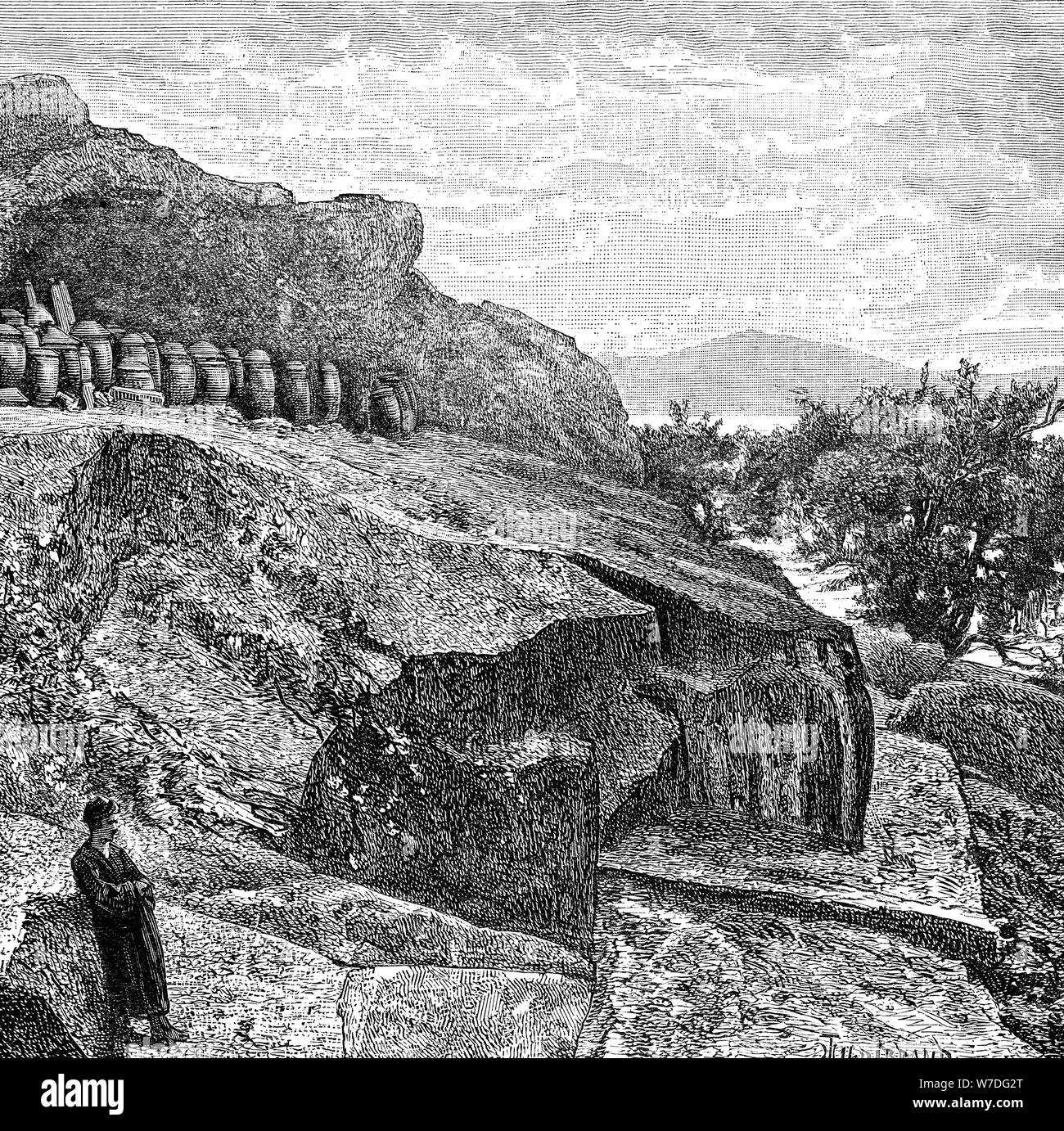 "Terrasse mit Begräbnis- Urnen in der Nähe von Amoy', c 1890. Artist: Unbekannt Stockfoto