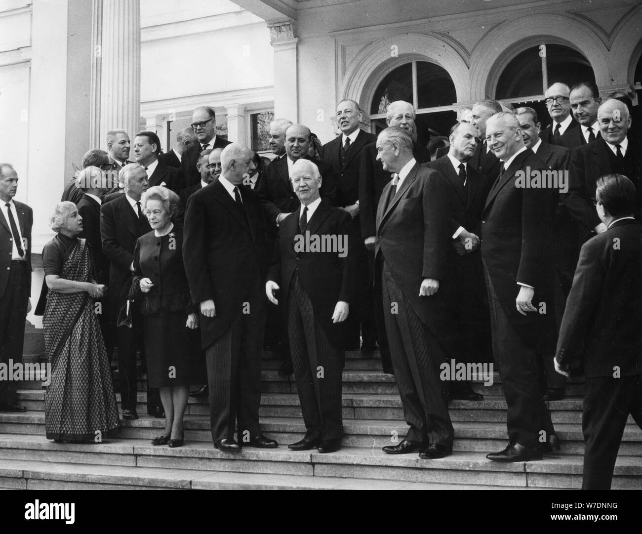 With Federal Chancellor Konrad Adenauer -Fotos Und -Bildmaterial In ...