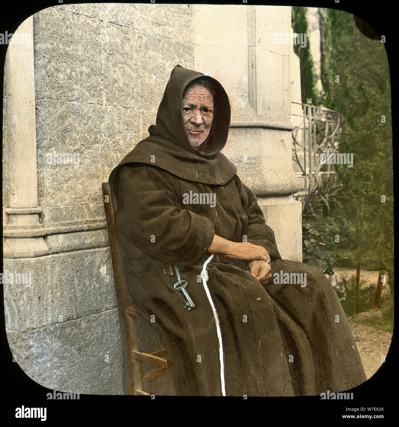 Mönch, Sizilien, Italien, aus dem späten 19. oder frühen 20. Jahrhundert. Artist: L Toms Stockfoto