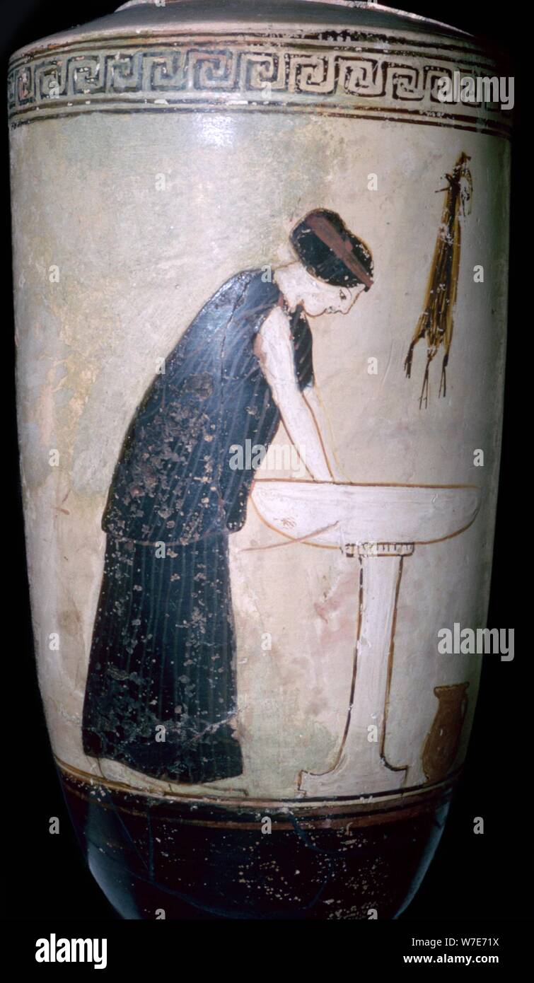 Weiß-Masse mit einem lekythos pianting einer Frau an einem Waschbecken, Attika, Griechenland, 470 v. Chr.-460 v. Chr.. Artist: Unbekannt Stockfoto