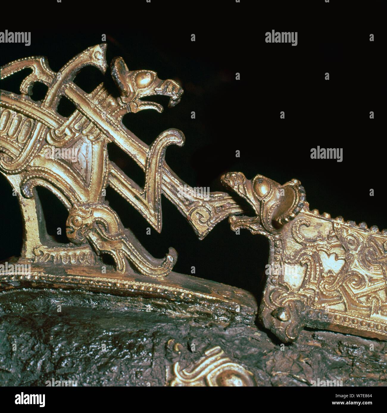 Detail einer Viking Neck-Gabel für ein paar Pferde, 10. Jahrhundert Künstler: Unbekannt Stockfoto Detail einer Viking Neck-Gabel für ein paar Pferde, 10. Jahrhundert Künstler: Unbekannt Stockfoto