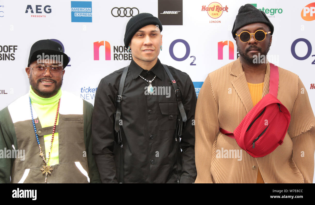 Apr 05, 2019 - London, England, UK - die Black Eyed Peas an Nordoff Robbins' O 2 Silber Notenschlüssel Awards 2019, Grosvenor House Hotel Stockfoto Apr 05, 2019 - London, England, UK - die Black Eyed Peas an Nordoff Robbins' O 2 Silber Notenschlüssel Awards 2019, Grosvenor House Hotel Stockfoto