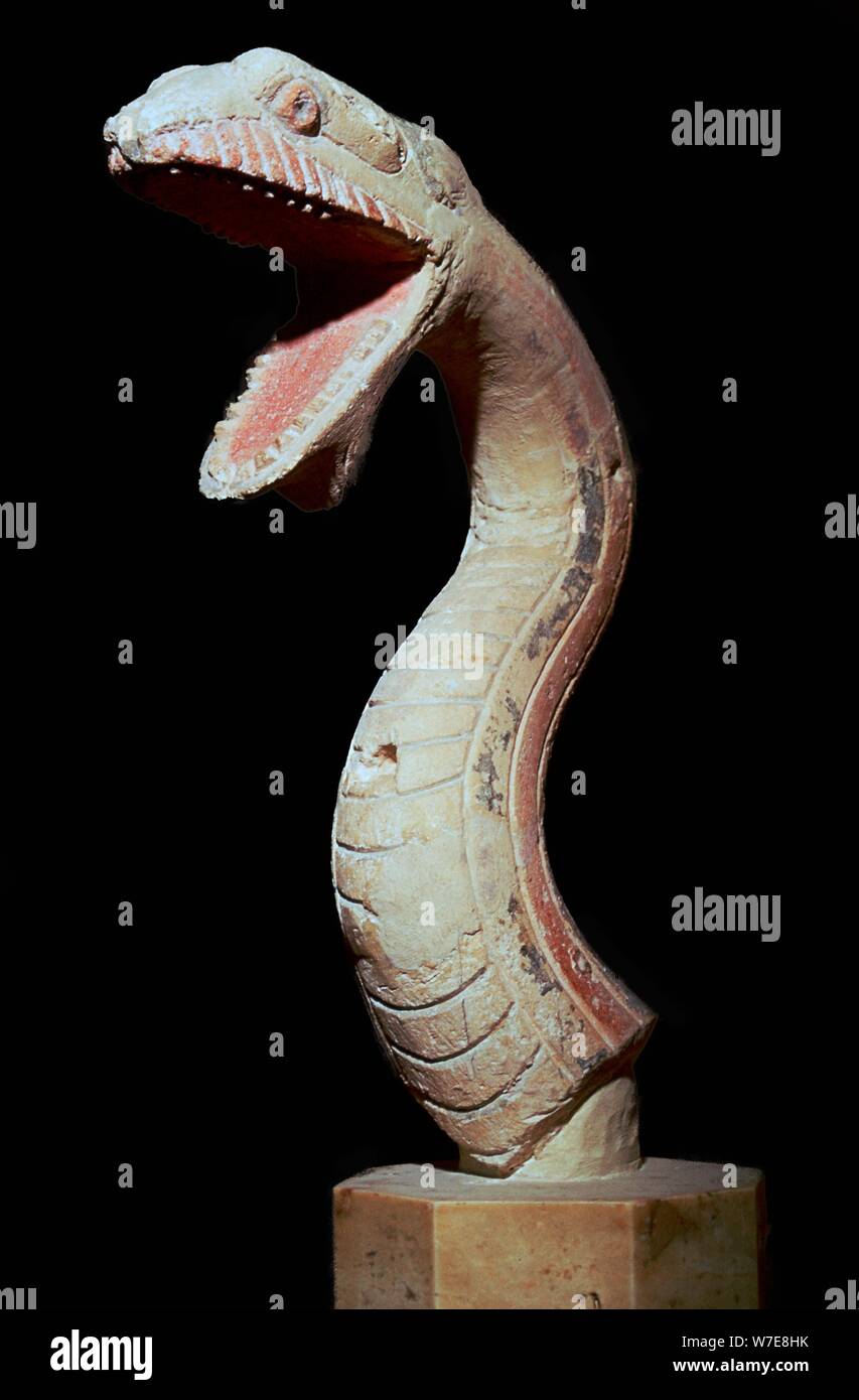 Griechische polychrome Kopf einer Schlange, c. 6. Jahrhundert v. Chr.. Artist: Unbekannt Stockfoto