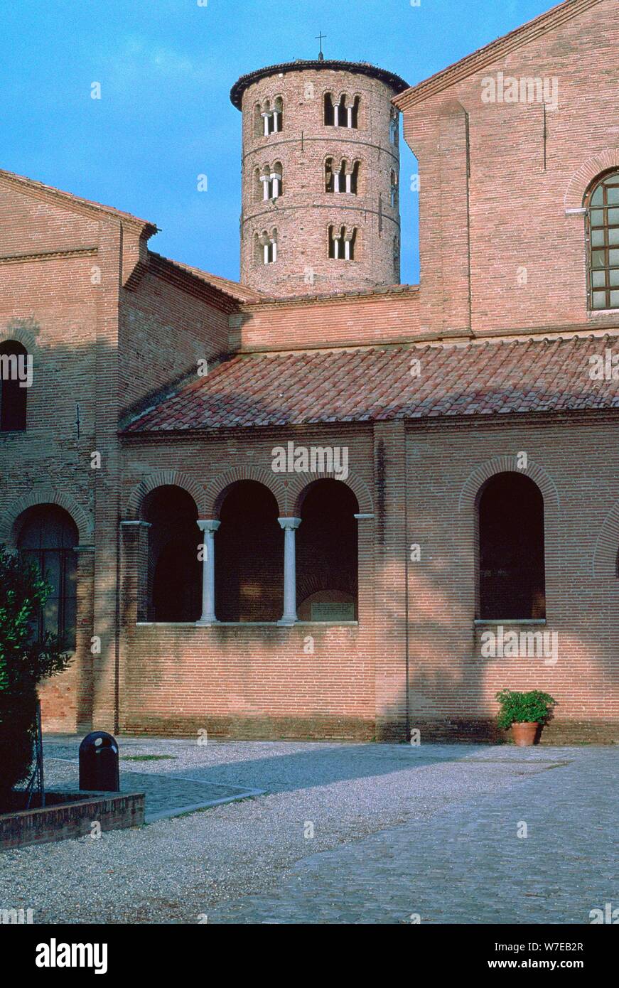 Die Basilika von Sant'Apollinare in Classe, 6. Jahrhundert. Artist: Unbekannt Stockfoto