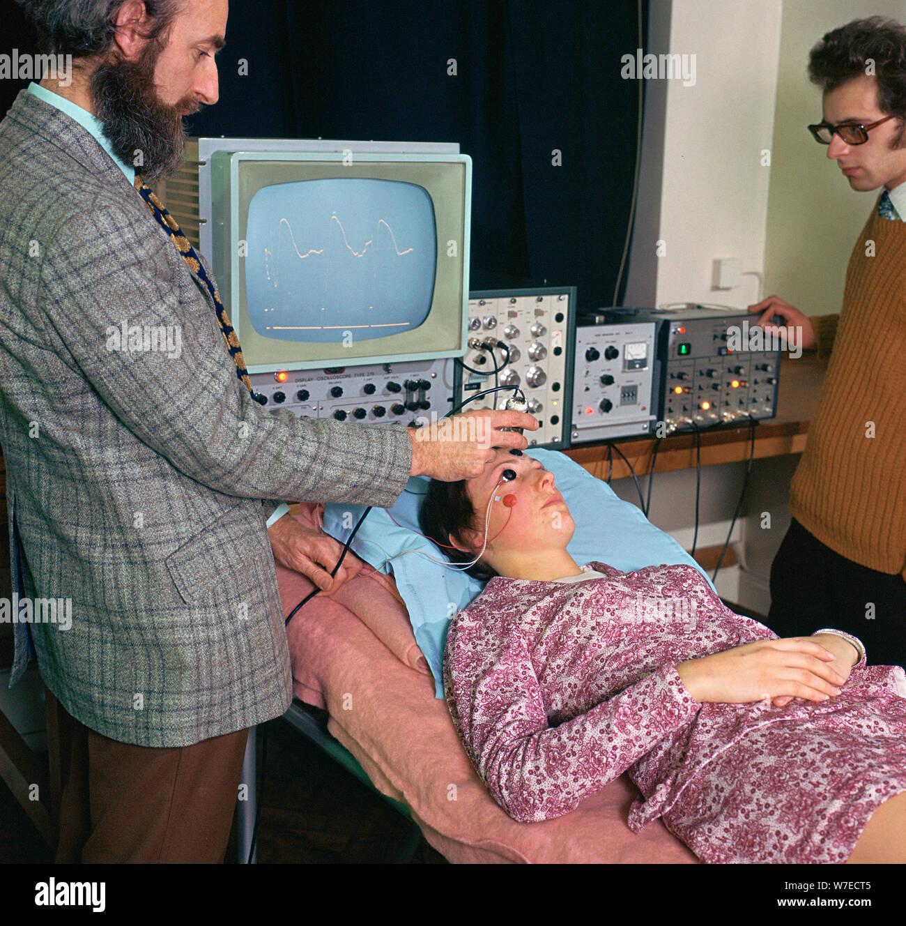 E.E.G Aufnahme. Artist: Unbekannt Stockfoto