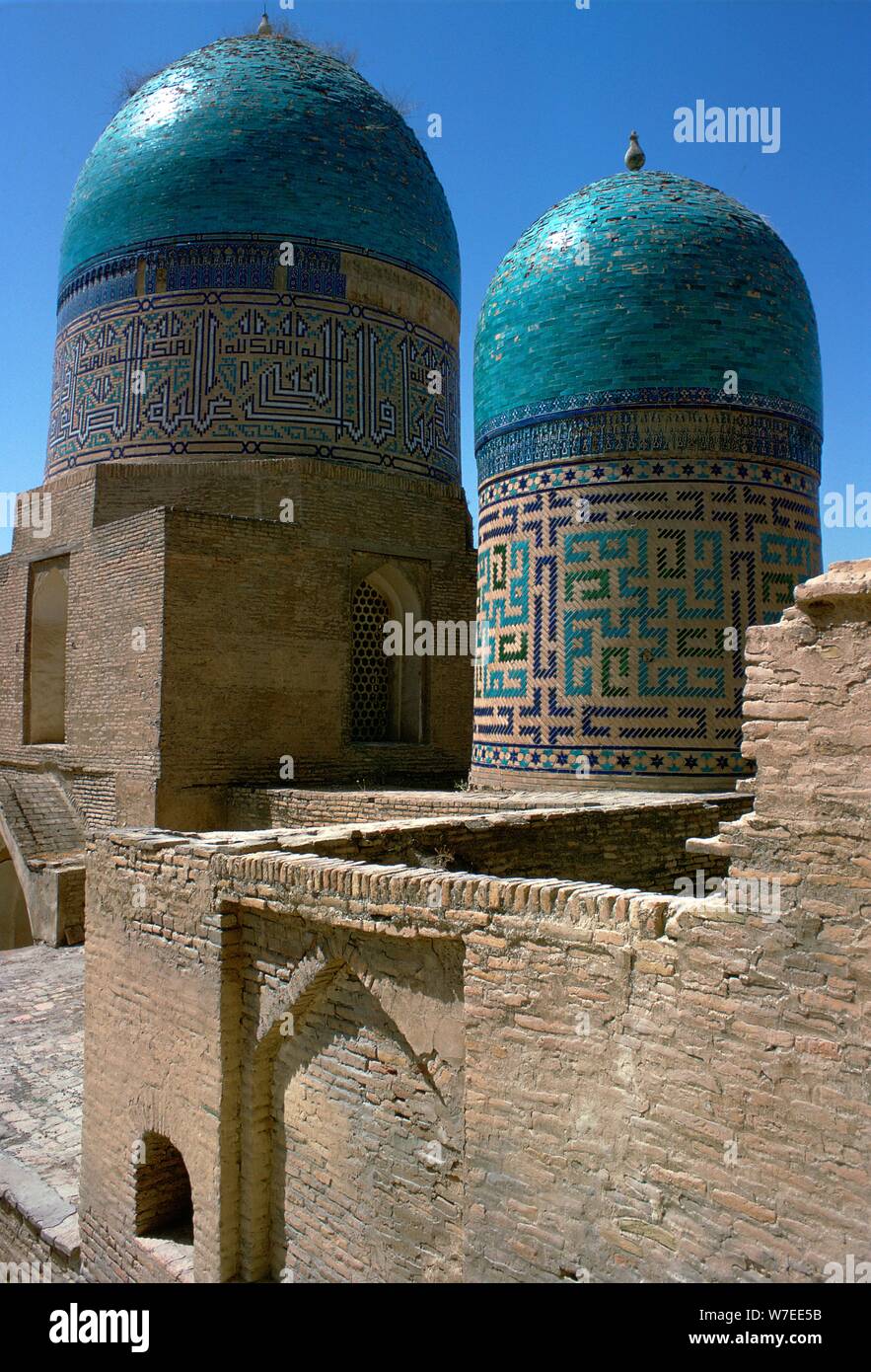 Turm der Shah-Zindeh Mausoleen, aus dem 14. Jahrhundert. Artist: Unbekannt Stockfoto