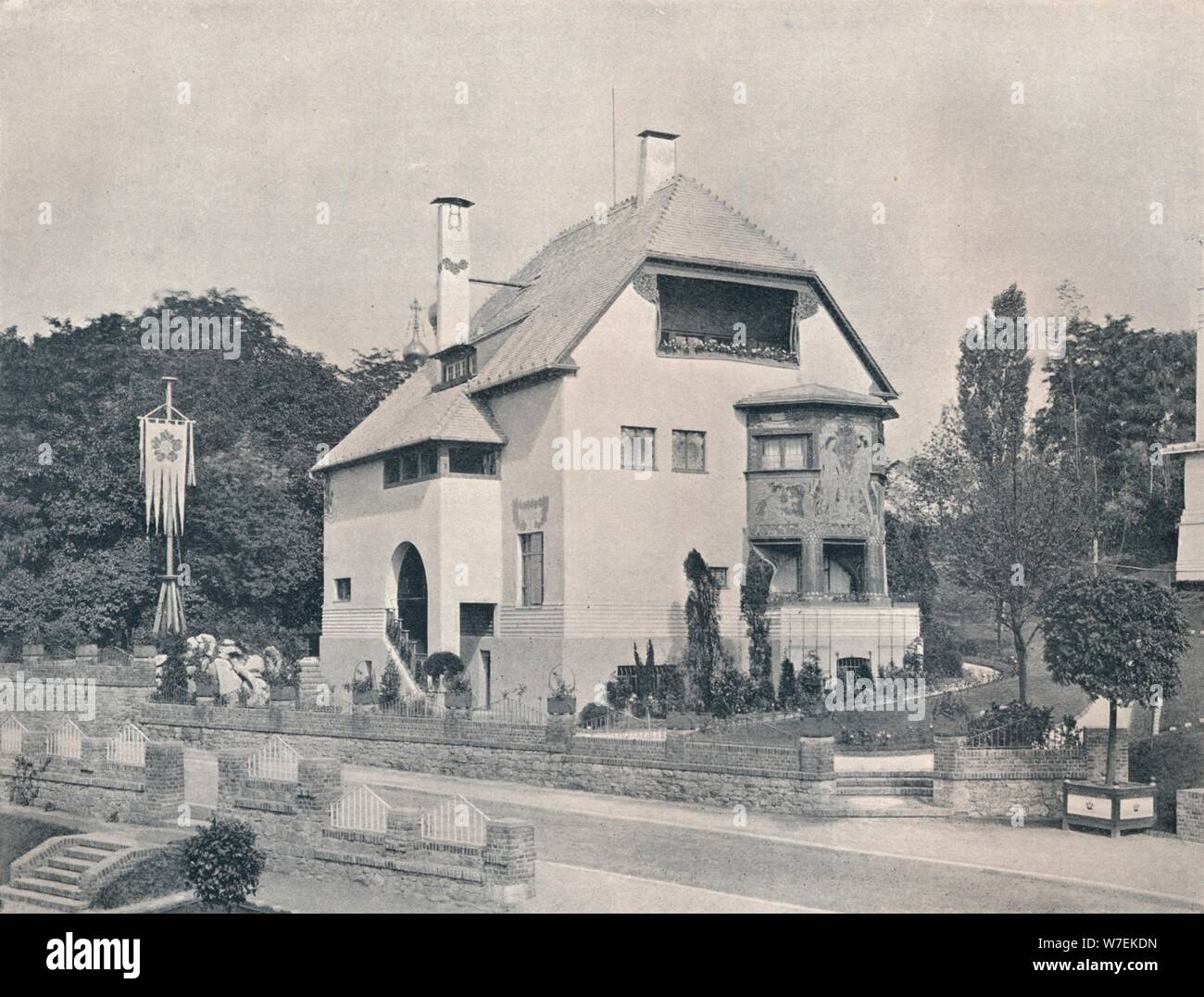 Ein Haus, entworfen von Hans Christiansen, c1901 (1901-1902). Künstler: unbekannt. Stockfoto
