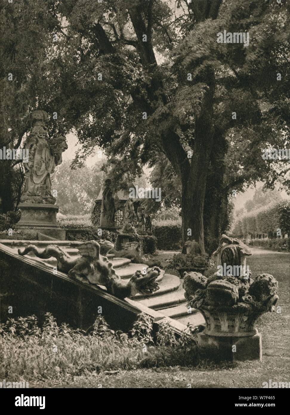 "In der Veitshochheim Park", 1931. Künstler: Kurt Hielscher. Stockfoto