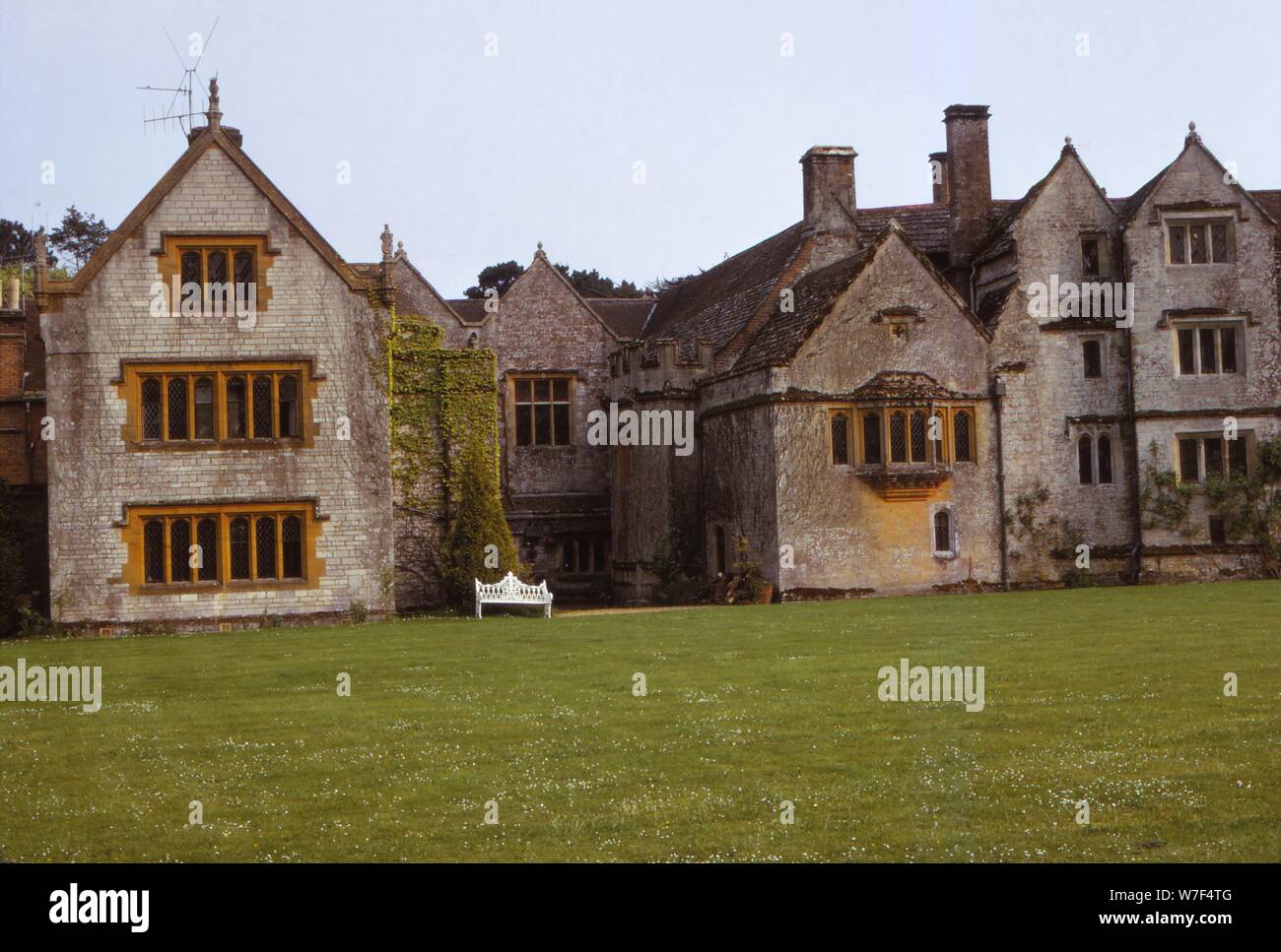 Westside von Athelhampton mittelalterlichen Manor, Dorset, England, 20. Jahrhundert.  Künstler: CM Dixon. Stockfoto