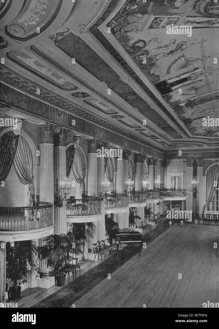Detail der Ballsaal, Los Angeles-Biltmore Hotel, Los Angeles, Kalifornien, 1923. Künstler: unbekannt. Stockfoto