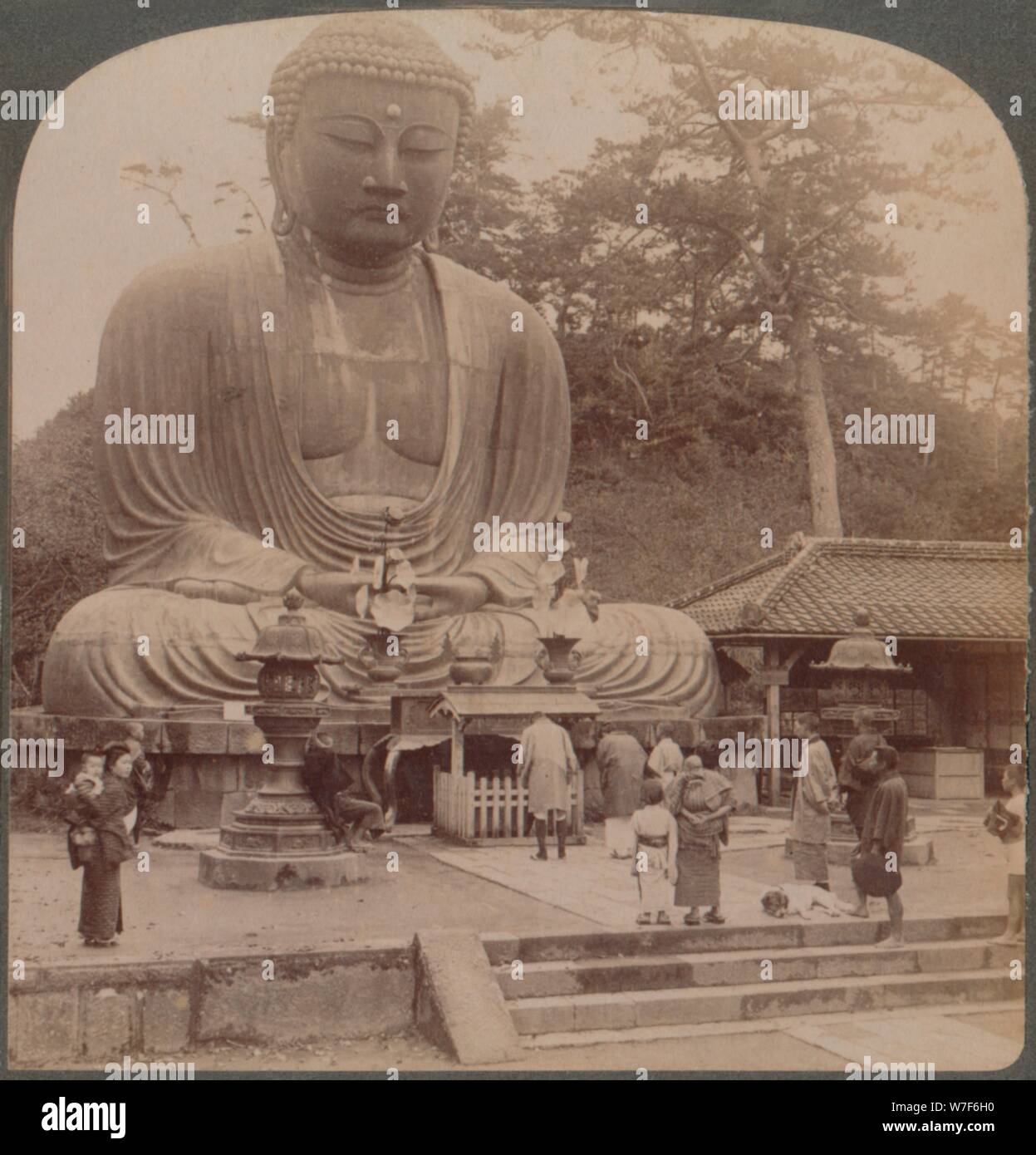 "Majestätische Ruhe der große Bronze Buddha, aufschauten seit sechs Jahrhunderten, Kamakura, Japan, 1904. Künstler: unbekannt. Stockfoto