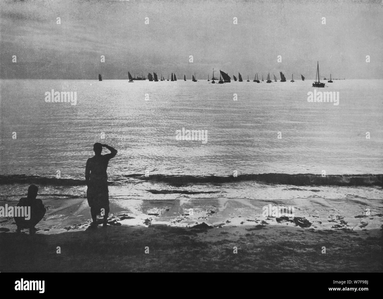 "Pearling Flotte kommen zurück nach Anchorage bei Sonnenuntergang", c1890, (1910). Künstler: Alfred Wilhelm Amandus Platte. Stockfoto