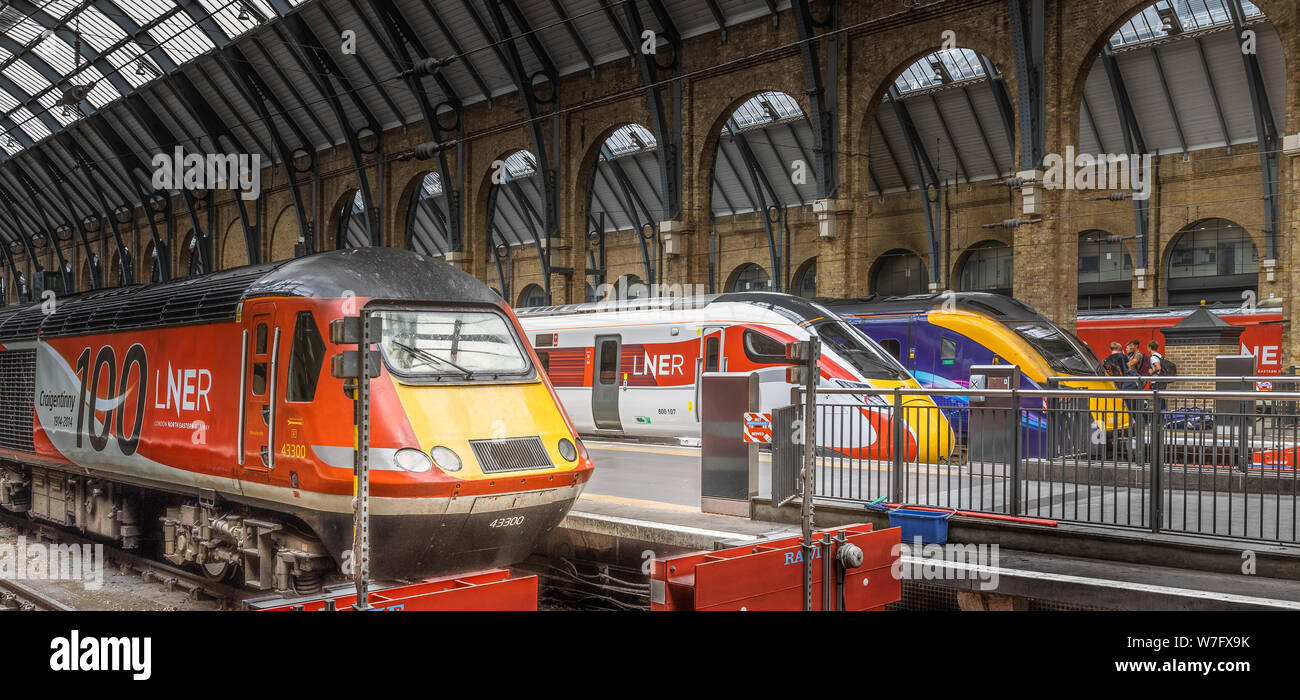 Klasse 800 Azuma Kings Cross Station Stockfoto