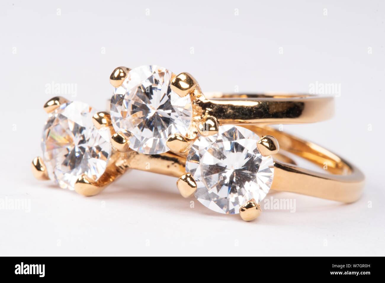 Nahaufnahme von Clear Stone Gold Ringe Stockfoto