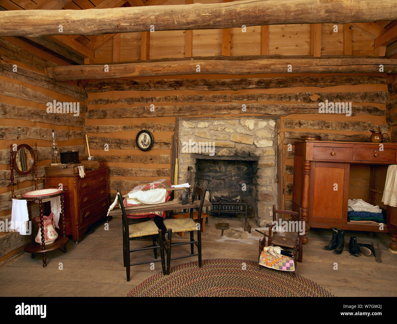 Schlafzimmer der Parker Kabine auf Log Cabin Village, ein Haus Museum, bestehend aus gespeichert ländlichen Kabinen an einen zentralen Standort in Fort Worth, Texas verschoben Stockfoto