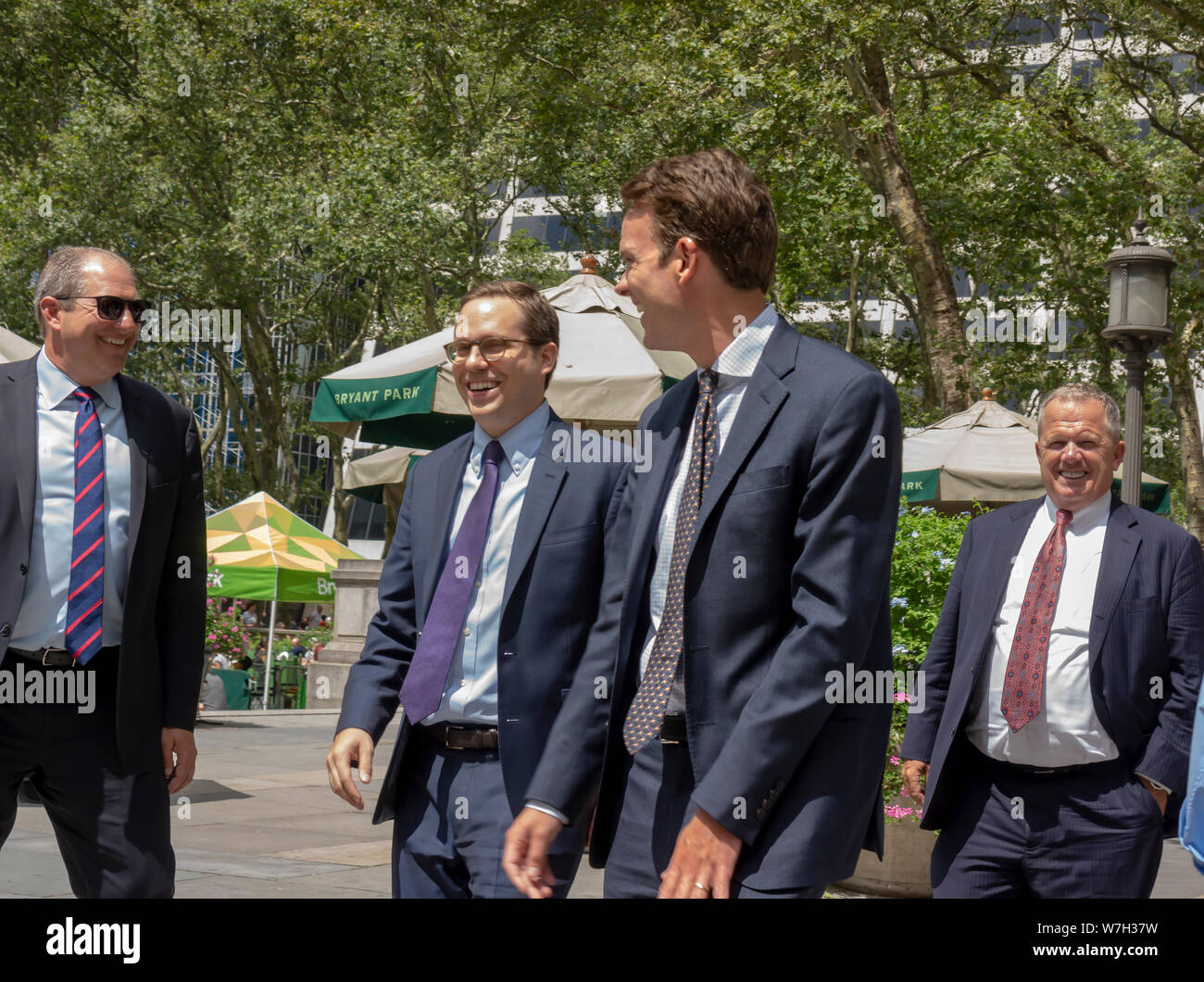 Unternehmer im Bryant Park in New York am Donnerstag, den 1. August 2019. (© Richard B. Levine) Stockfoto