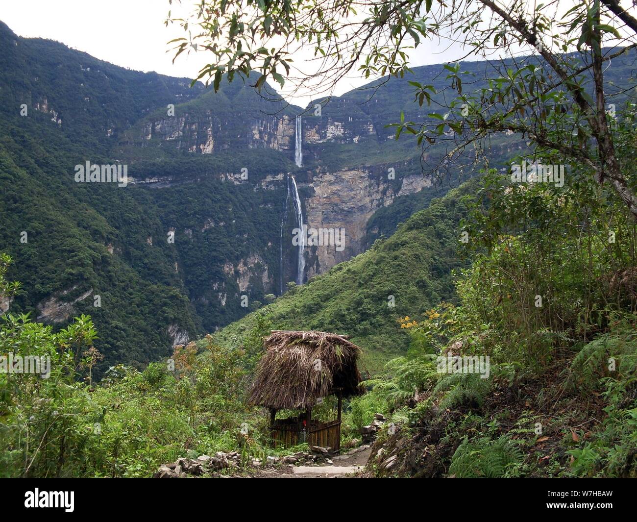 Ländliche ruhe Station der Spaziergang zum gocta Wasserfälle Stockfoto