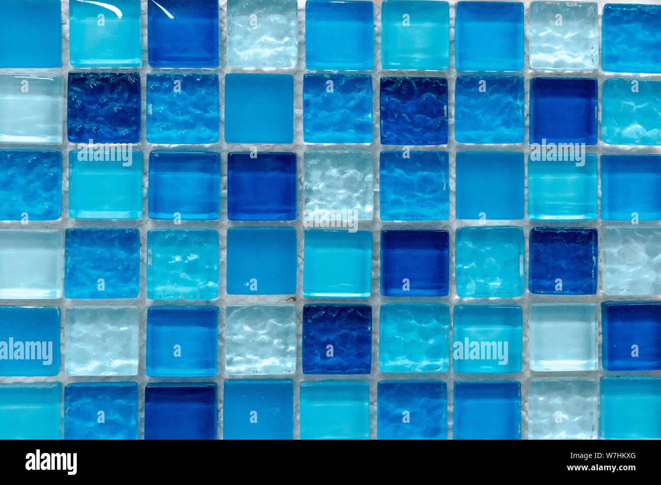 Hintergrund Fliesen in einem modernen Design Glas Textur von Color Mosaik Muster. Stockfoto