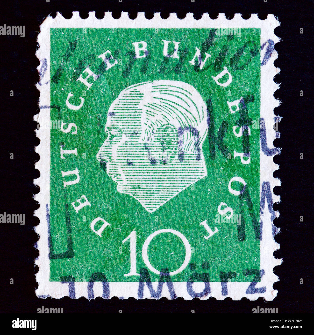 Theodor heuss 1884 1963 Fotos und Bildmaterial in hoher Auflösung Alamy