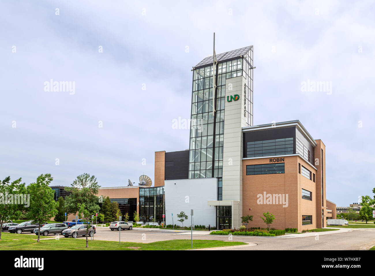 GRAND Forks, ND/USA - Juni 28, 2019: John D. Odegard Schule der Luft- und Raumfahrt Wissenschaft auf dem Campus der Universität von North Dakota Stockfoto