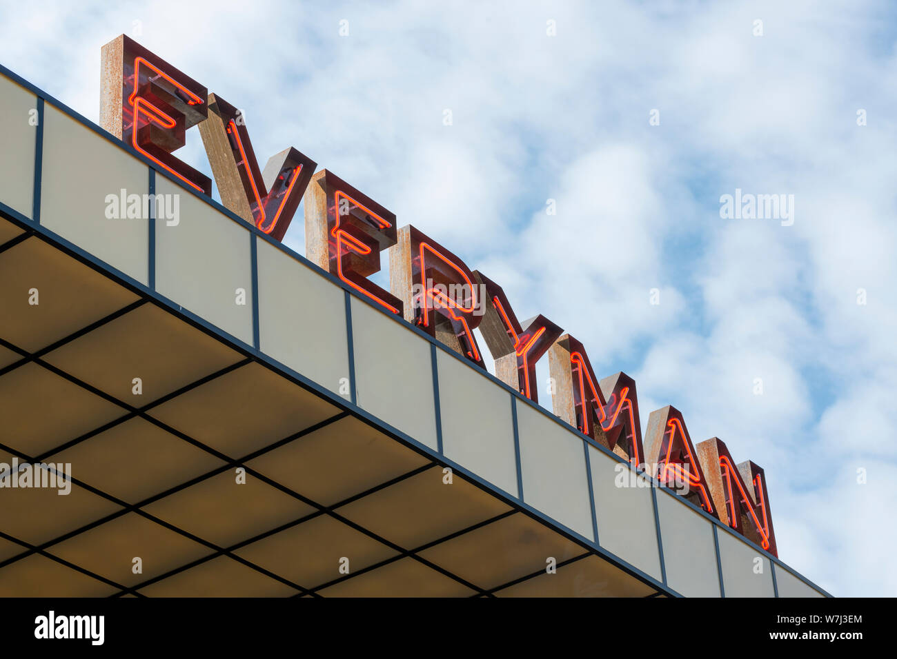 Signage für Jedermann Kino in Altrincham, Cheshire, UK (nur redaktionelle Nutzung). Stockfoto