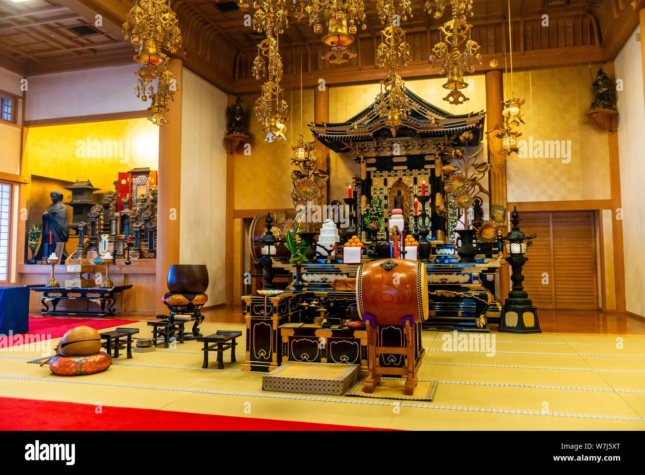 Innenraum der Zojoji Tempel, buddhistische Tempelanlage, hintere Tokyo Tower, Tokyo, Japan Stockfoto