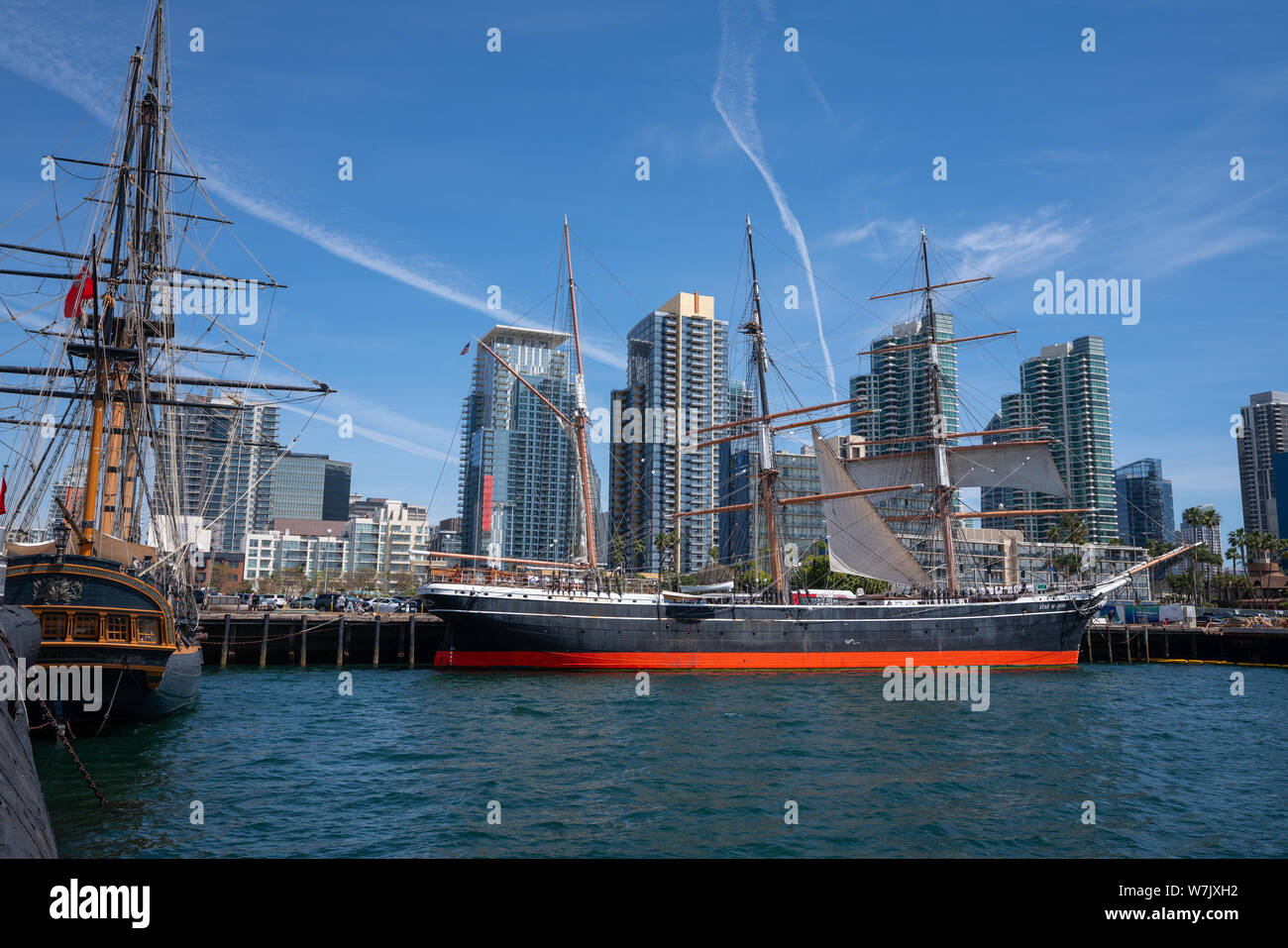 Maritime Museum von San Diego mit stadtbild Hintergrund. Stockfoto