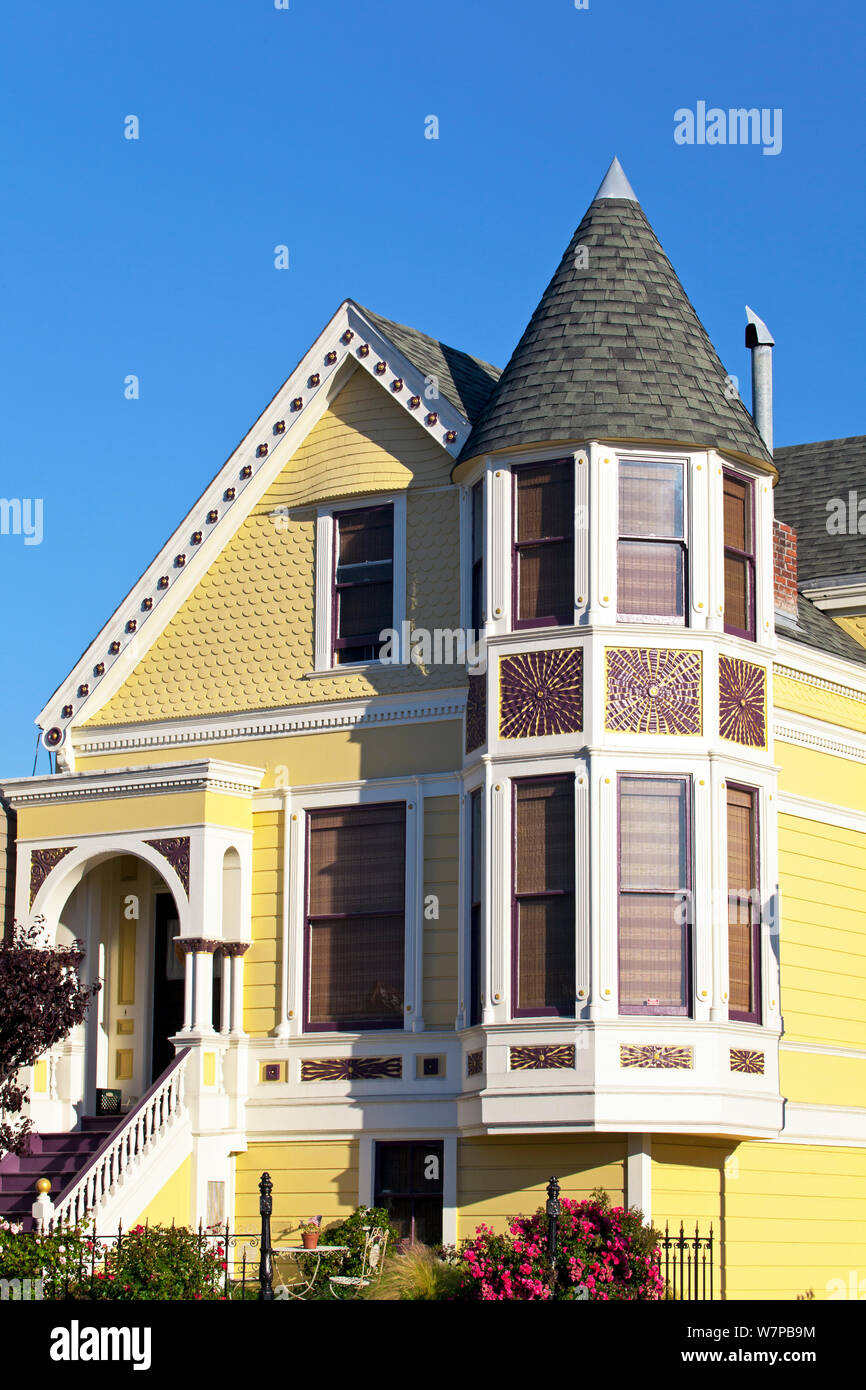 Typische viktorianische Haus vorne, San Francisco, Kalifornien, USA 2011 Stockfoto