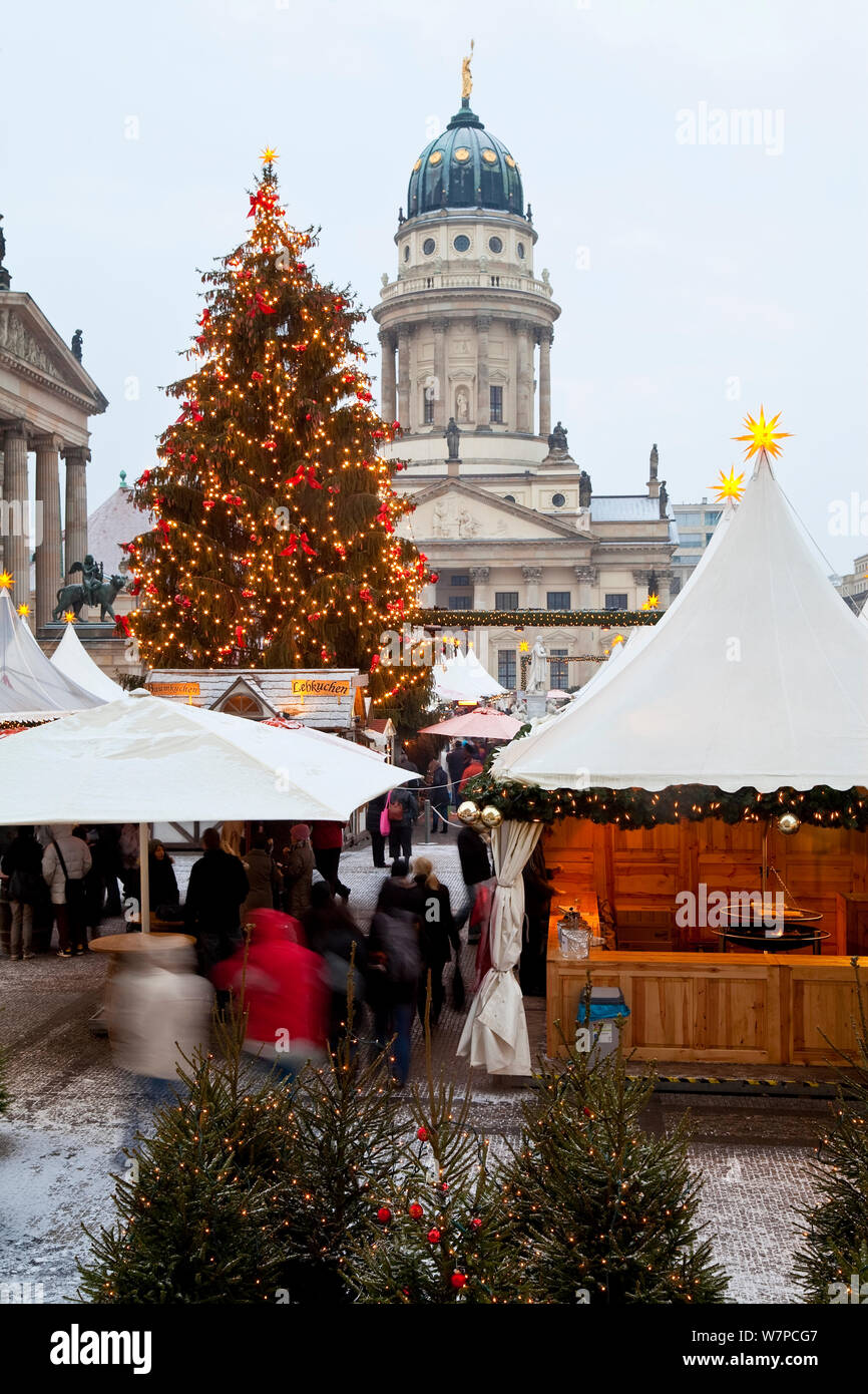 Traditioneller Weihnachtsmarkt am Gendarmenmarkt, Berlin, Deutschland 2009 Stockfoto