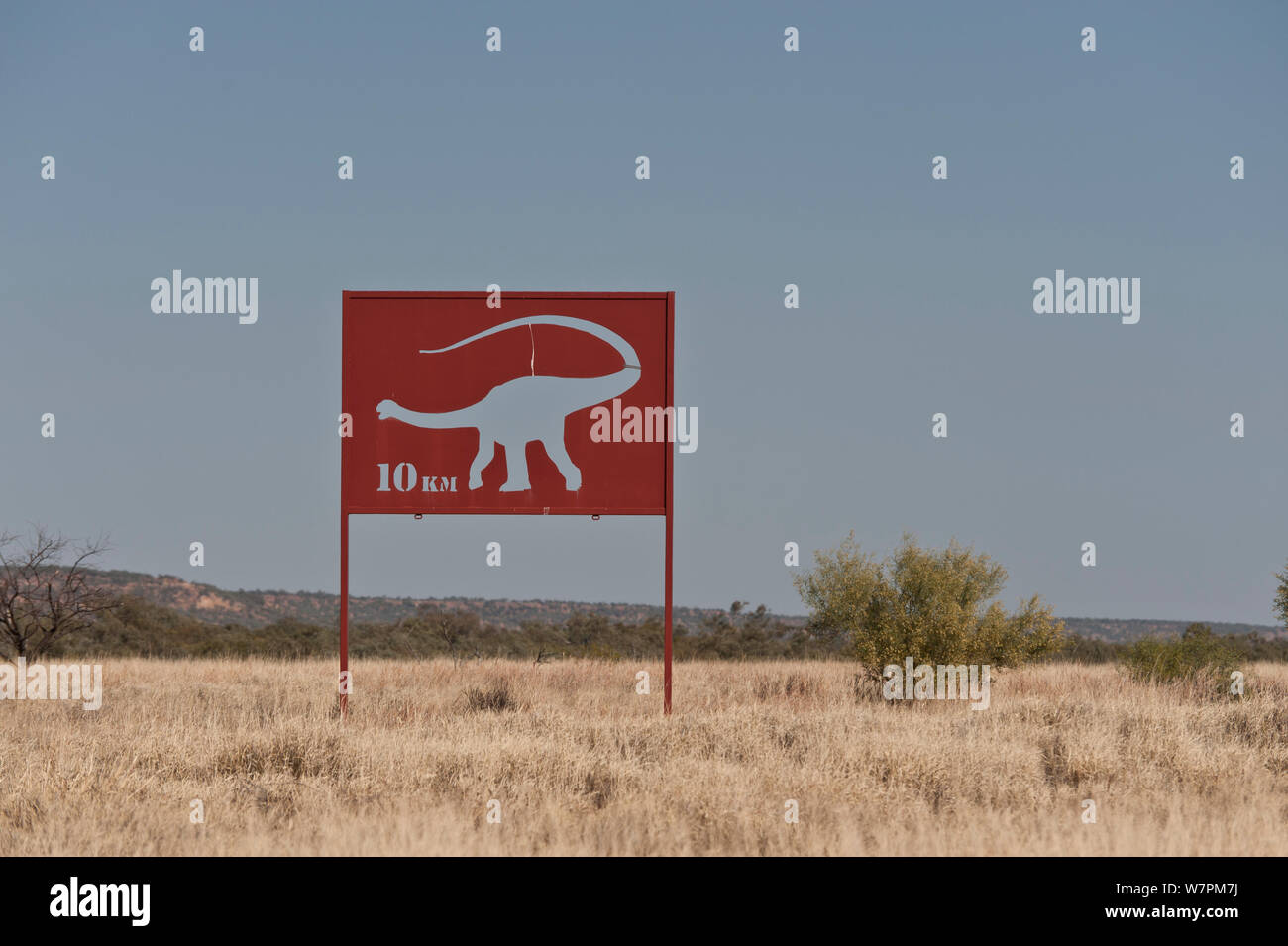 Dinosaurier ausschnitt Zeichen im Outback, Queensland, Australien, Juli 2011 Stockfoto