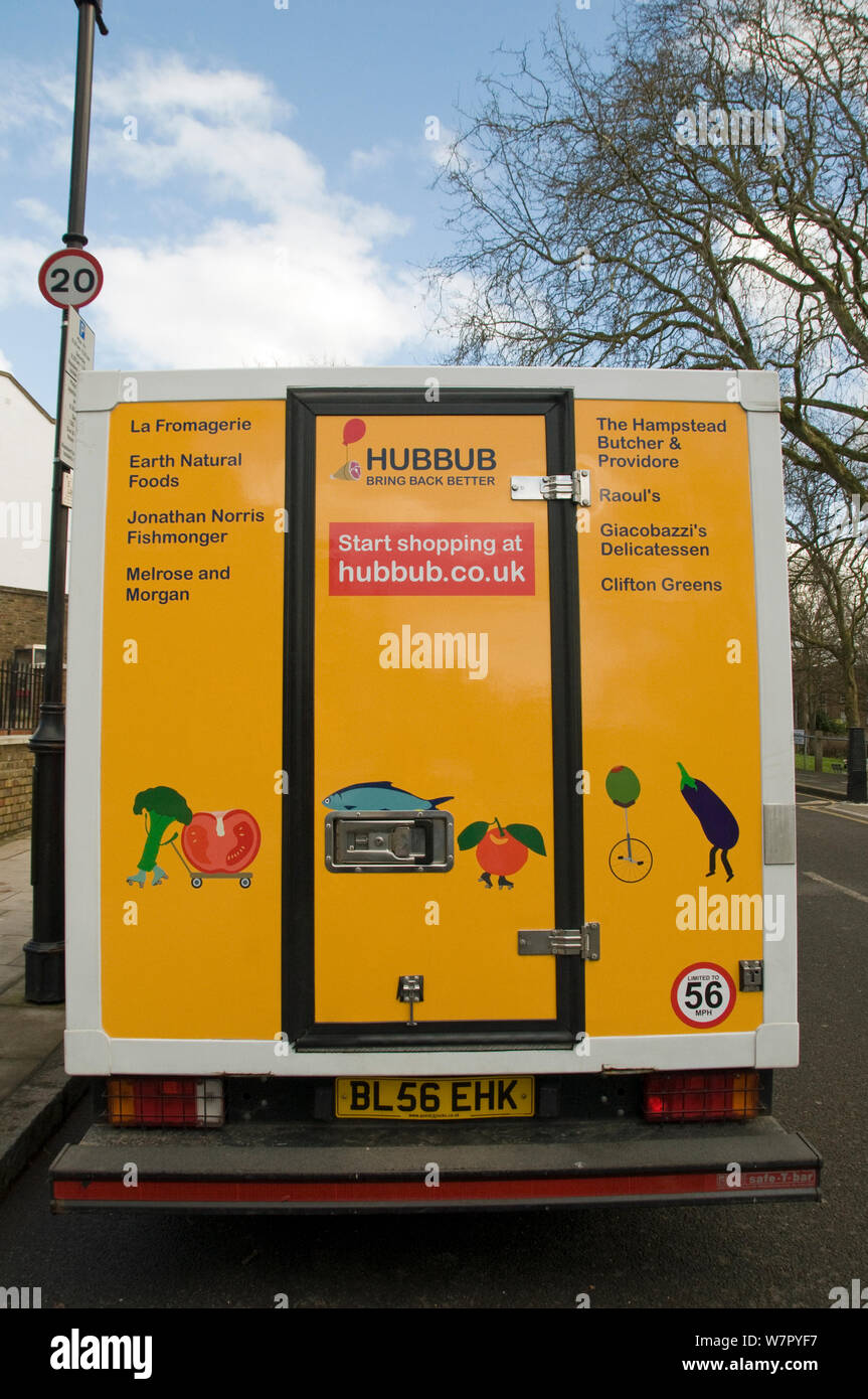 Rückseite der Tumult, der Lieferwagen verwendet werden Speisen aus lokalen, unabhängigen Geschäfte, Highbury, Londoner Stadtteil Islington, England, Großbritannien zu liefern Stockfoto