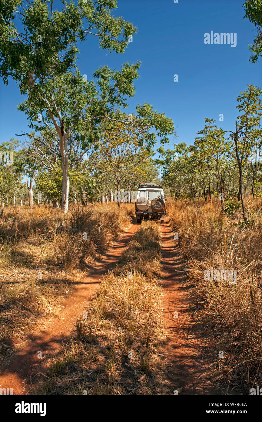 Allradantrieb, hinunter die Schiene zu Parry Creek Farm, Wyndham, Outback, Western Australia Stockfoto