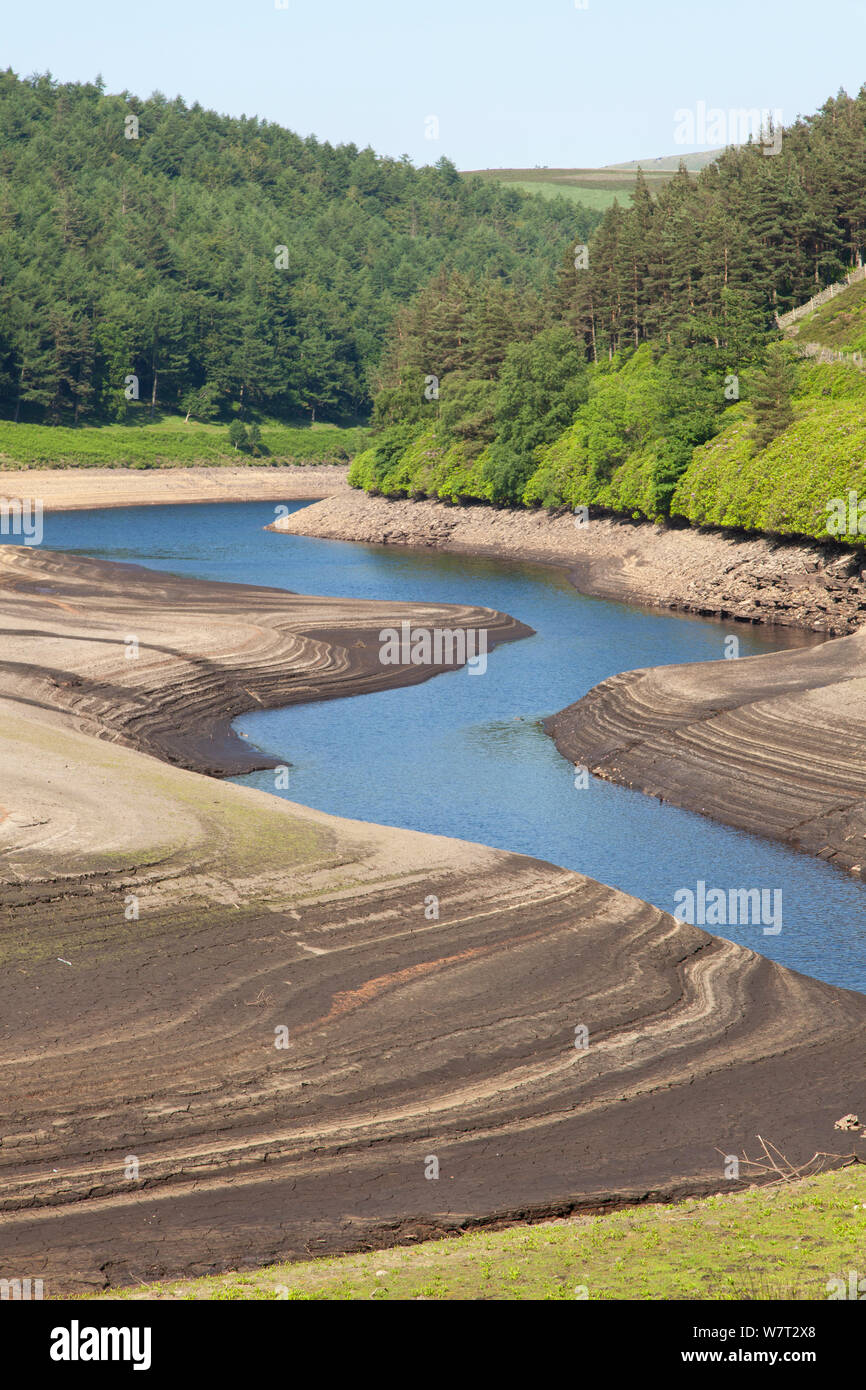 Obere Howden Behälter Austrocknung im Sommer, Derbyshire, Peak District, England, Großbritannien, Juli 2013. Stockfoto