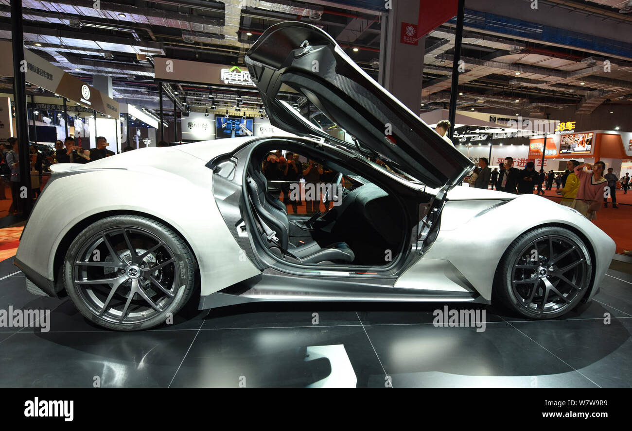 Eine Vulcano Titan Supersportwagen von Icona wird auf dem Display während der 17. Internationalen Automobil- Ausstellung in Shanghai, die auch als Auto S bekannt Stockfoto