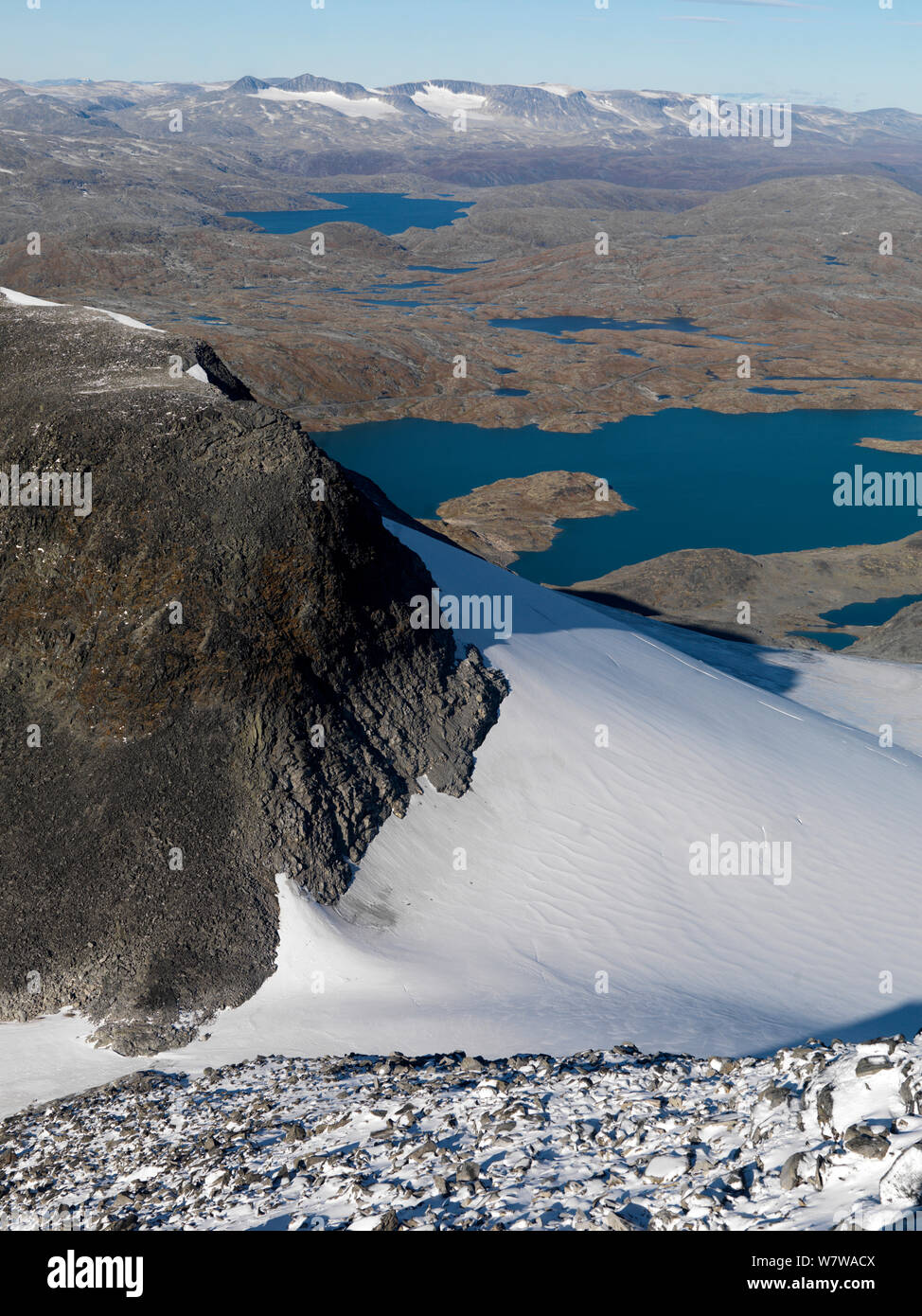 Anzeigen fron Fanaraken Peak (2080 m), über sognefjell Bergwelt, Nationalparks Jotunheimen, Norwegen, September 2009. Stockfoto