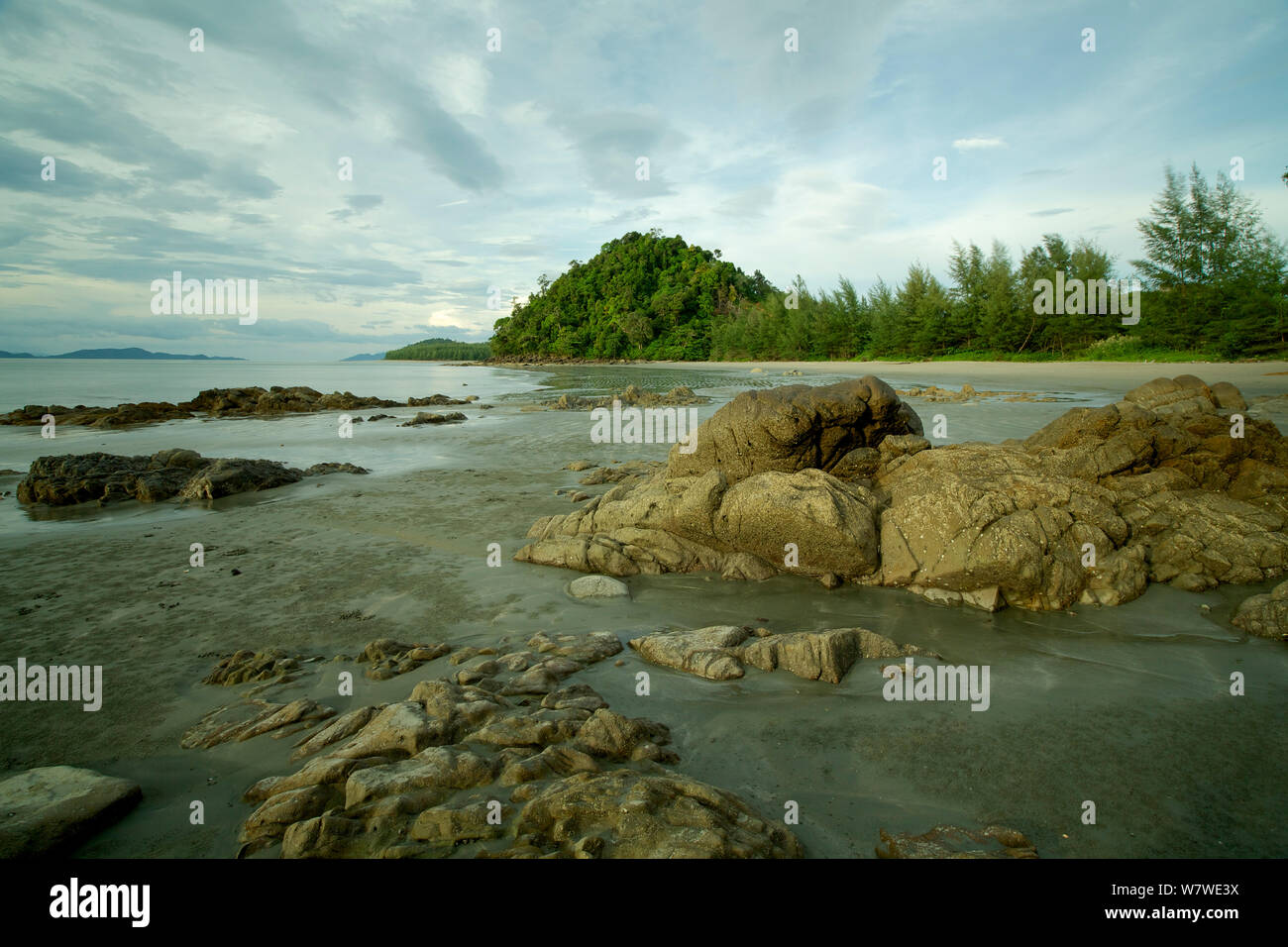 Landschaft mit Piak Nam yai Island, Thailand's Laem Son Nationalpark, Thailand, Dezember 2012. Stockfoto