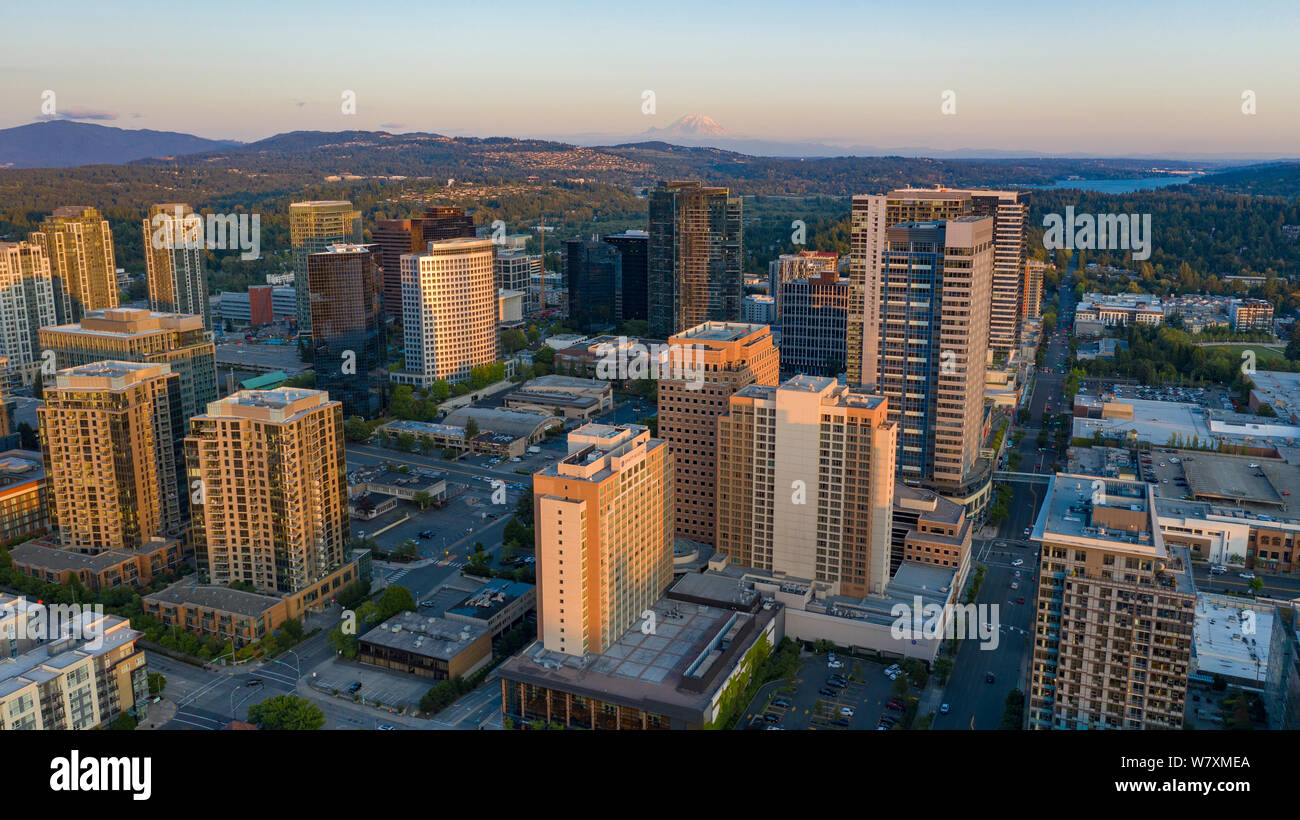 Bellevue ist eine moderne Stadt im Staat Washington, USA Stockfoto
