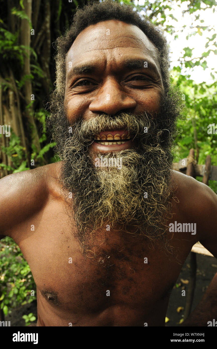 Melansian Mann, Insel Tanna, Tafea, Vanuatu, September 2008 Stockfoto