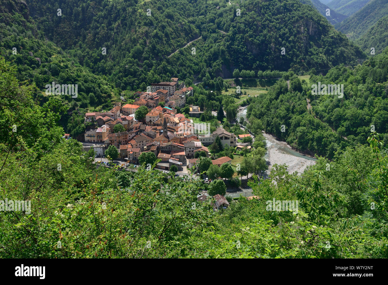 Saint Sauveur Sur-Tinee Dorf, Nationalpark Mercantour, Provence, Frankreich, Juli 2014. Stockfoto