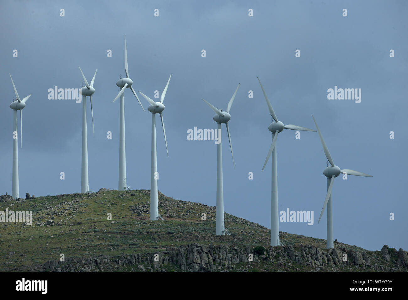 Windenergieanlagen Lesbos, Griechenland, April 2014 Stockfoto