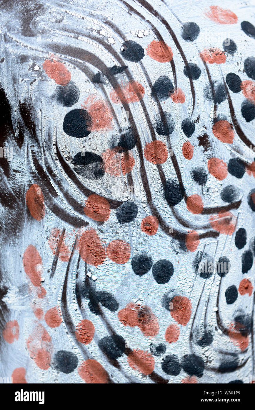 Karo Junge, Nahaufnahme der Haut dekorative Malerei. Karo Stammes. Omo River. Äthiopien, November 2014 Stockfoto