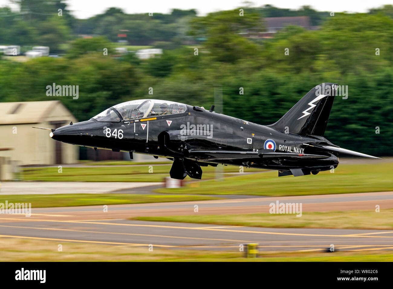 Royal Navy Hawk T1 von 736 Squadron RNAS CULDROSE an der Royal International Air Tattoo 2019 Stockfoto