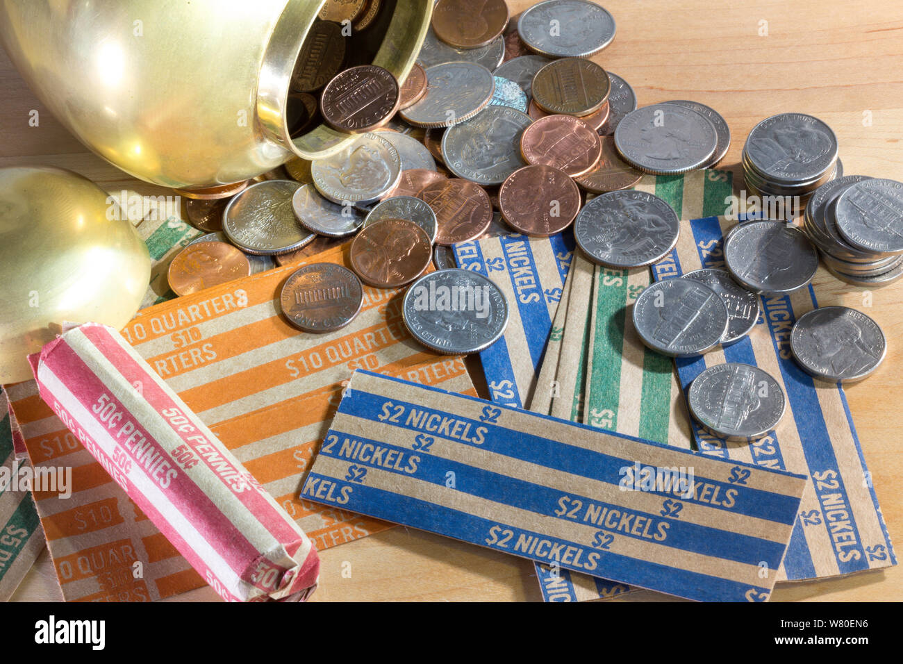 Loose Change und Coin Wrappers immer noch Leben, USA Stockfoto