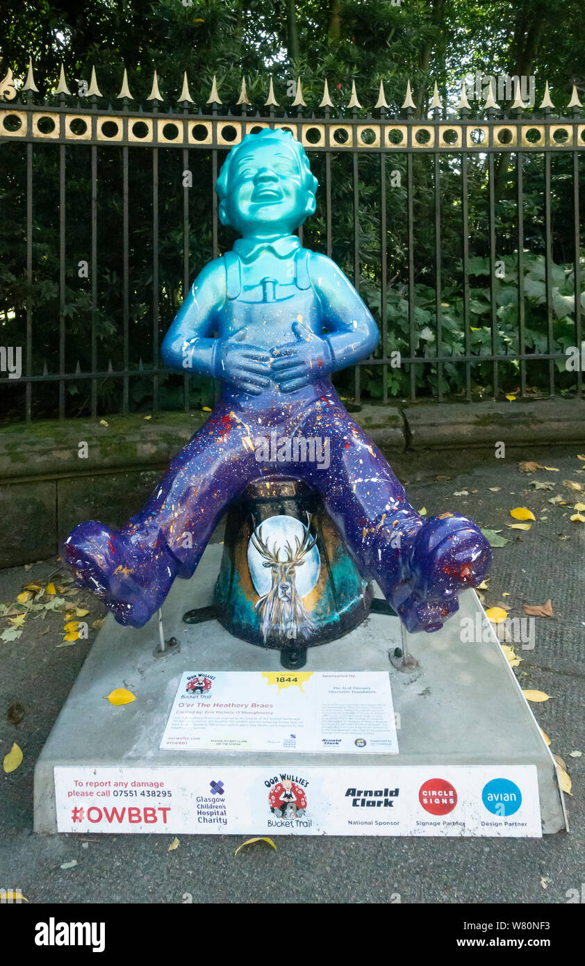 O'er die Heathery Braes von Erin Michele O'Shaughnessy, Teil der Oor Wullie grossen Wanne Trail 2019. Durch RTCF gefördert. Glasgow, Schottland. Stockfoto