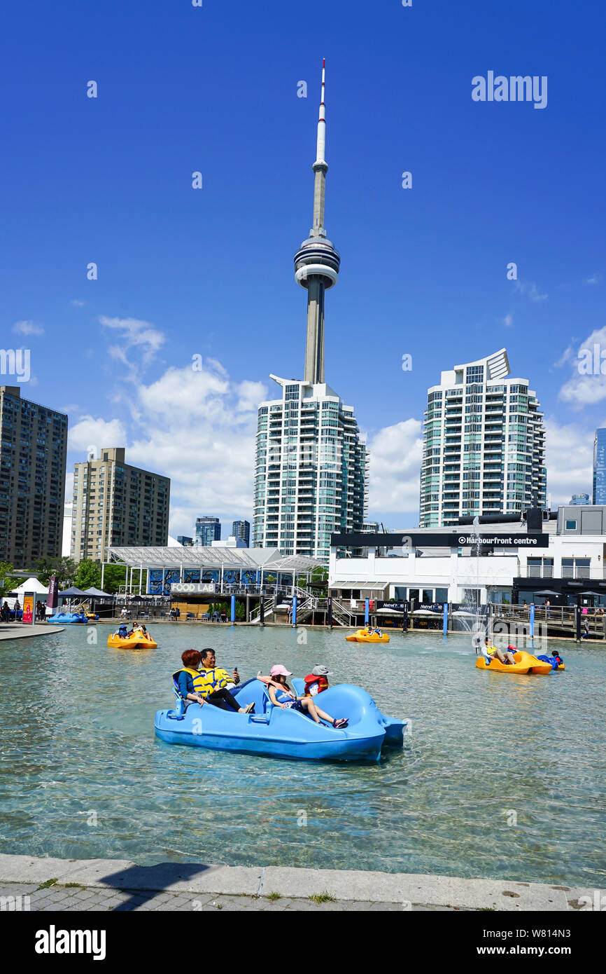 Toronto Hafen - vorne oder Harbourfront in Ontario, Kanada, im Sommer ein tolles Reiseziel. Stockfoto