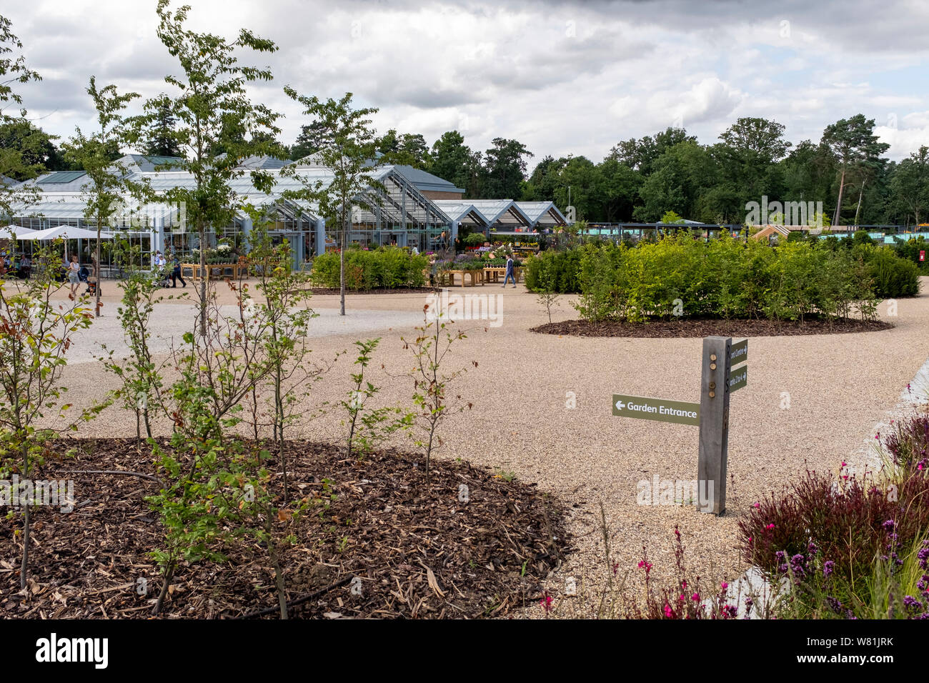 Wegweiser an der RHS Wisley, Surrey Stockfoto