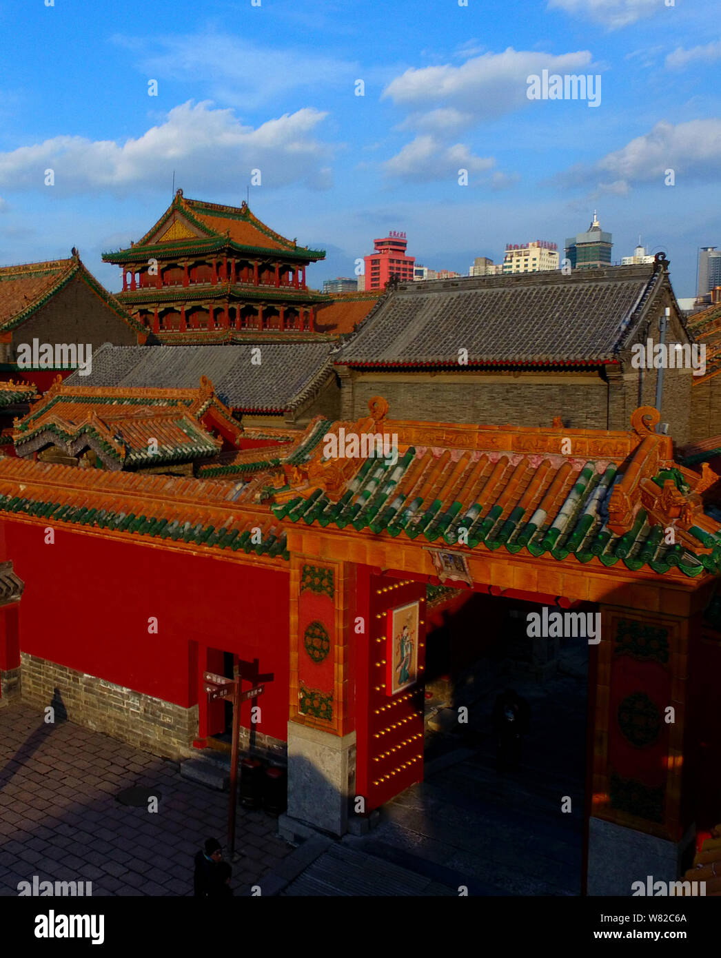 Luftaufnahme der Mukden Palace, auch als die Shenyang Imperial Palace, in Shenyang City bekannt, im Nordosten der chinesischen Provinz Liaoning, 5. Februar 2017. Stockfoto