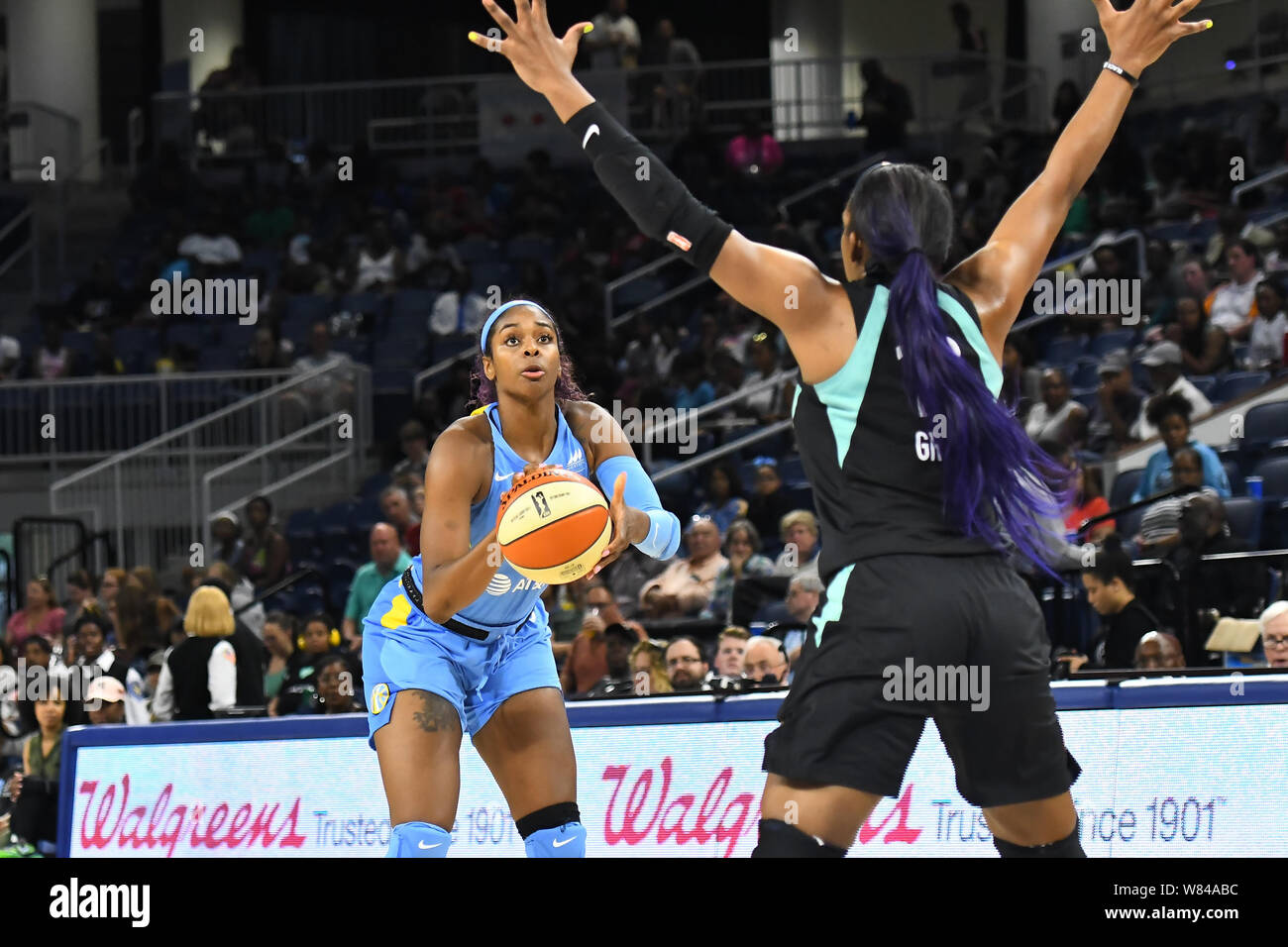 Chicago, Illinois, USA. August 07, 2019: Cheyenne Parker (32) des Chicago Sky in Aktion während der Wnba Spiel zwischen den New York Liberty vs Chicago Sky bei Wintrust Arena in Chicago, Illinois. Dean Reid/CSM. Credit: Cal Sport Media/Alamy leben Nachrichten Stockfoto